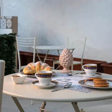 Largo Sicilia Alojamento de Acomodação e Pequeno-almoço Avola